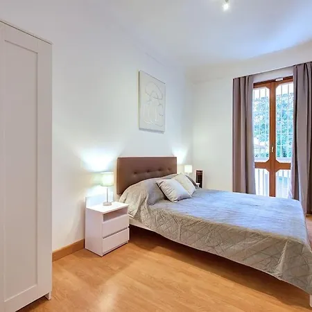 Apartament Per Gruppi In Zona Pamphili Rzym